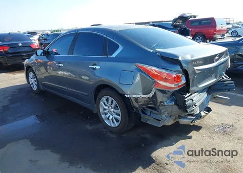 2014 Nissan Altima 2.5 S z USA, uszkodzony, nr VIN 1N4AL3AP4EN357870